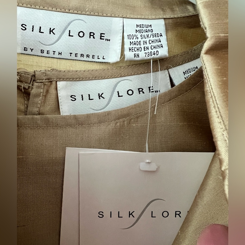 Silk Lore by Beth Terrell π― silk button down jacket and tank top. Size M NWT - Picture 3 of 13
